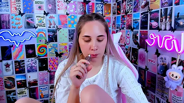 MiaMilas' Live XXX Chat