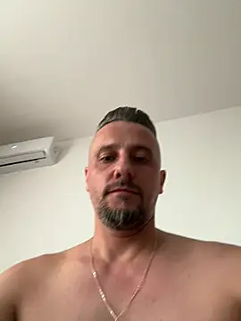 InsaneMattt's Live XXX Chat