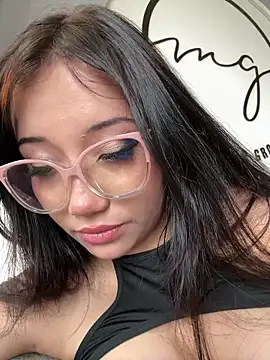 BarbieBonnet live XXX chat