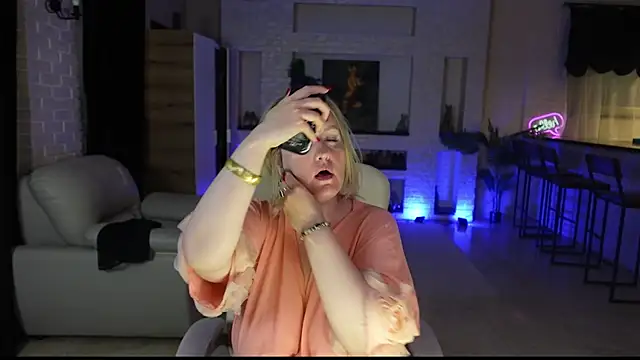 Chat XXX en directo de MariemLui