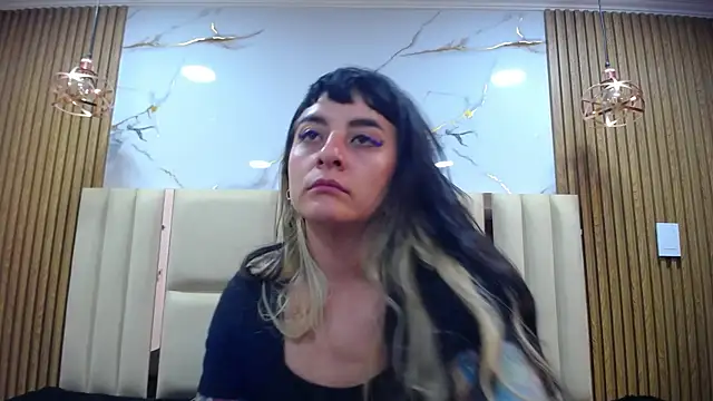 Naughty_Kittenm Obrolan Langsung XXX