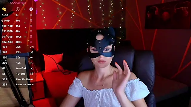 HotWildCat – Live XXX-chat