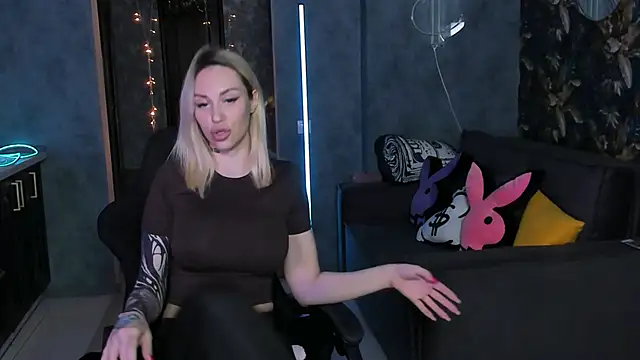 Blckmirrorr – Live XXX-chat