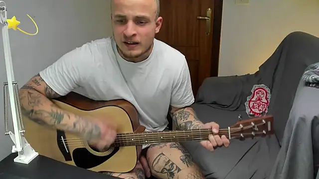 layneinchains – Naživo XXX chat