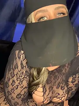 Arab_Honey Adlı Modelin Canlı XXX Sohbeti