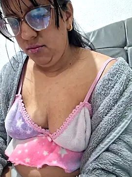 Chat XXX ao vivo de ZaidaWet