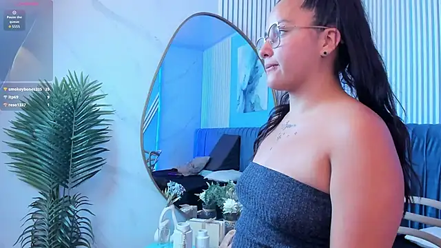 megansumer XXX чат на живо