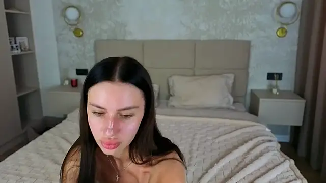 Snow_WhiteeeX লাইভ XXX চ্যাট
