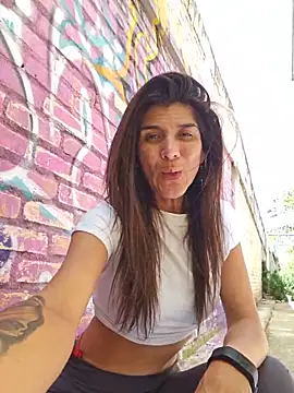 Yuky_ta – Naživo XXX chat