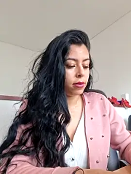 Luianna Chat XXX live