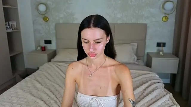 Snow_WhiteeeX's Live XXX Chat