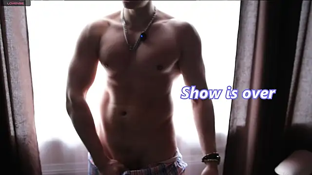 Chat XXX en directo de LuckyForesk1n