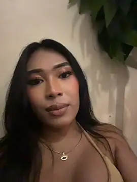 hugecock_tamira – webcam-show