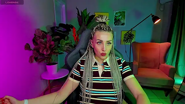 Онлайн чат XXX MonicaRiley