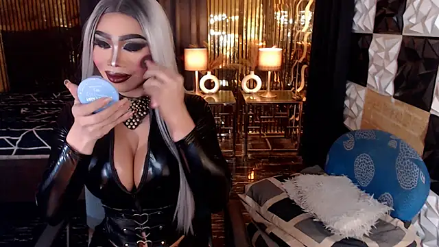 MonstrousCockDiva Chat XXX in diretta