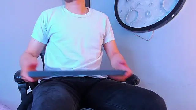 Czat XXX na żywo – mike_257