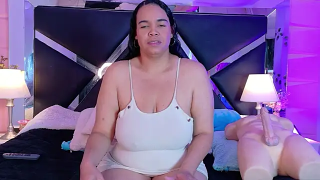 Veronica_Nasty_ élő XXX-chatje