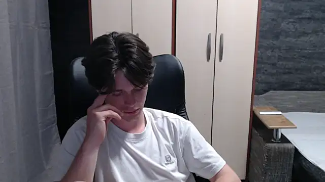 Chat +18 de arthur___king ao vivo