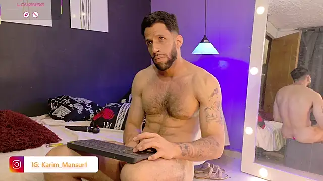 XXX chat uživo modela Karim_mansur