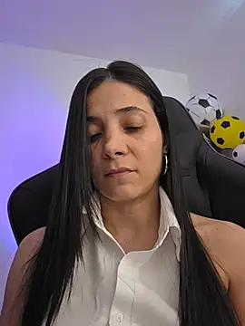 Czat XXX na żywo – miaeyex
