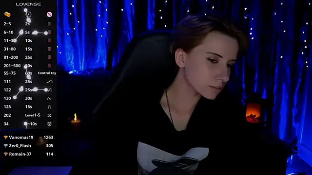 Chatroom XXX en direct de _Shadow_devil__