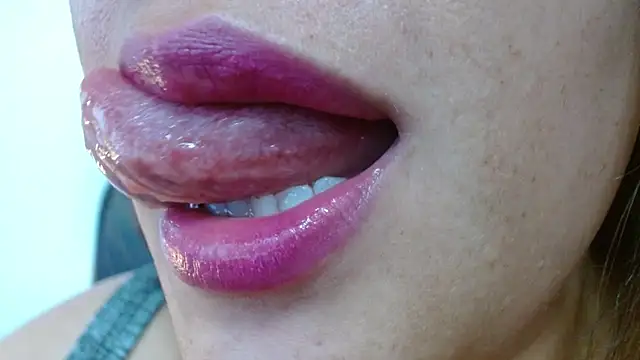 Czat XXX na żywo – miss_evoleth2