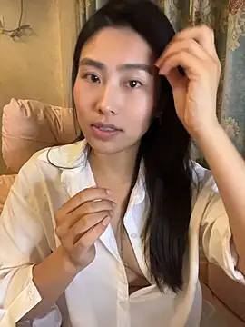zhenzhen-888 在線直播表演