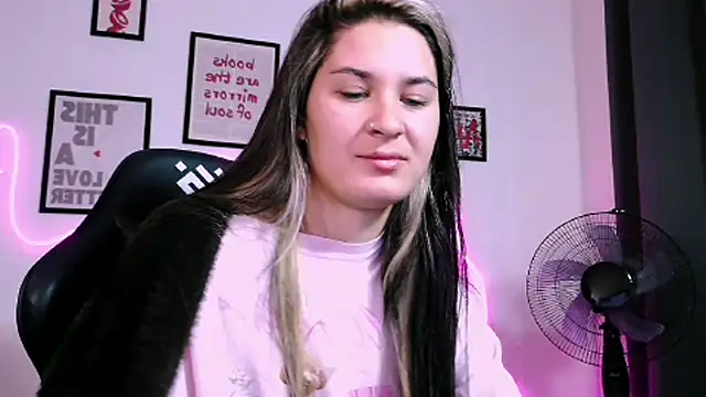 AlisaFrost's Live XXX Chat