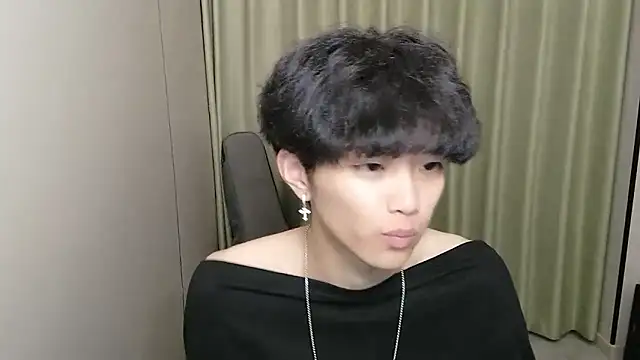 wssoo11 Chat XXX in diretta