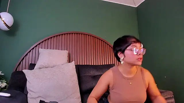 Casca_Loly লাইভ XXX চ্যাট