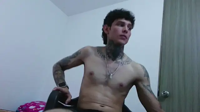 Macadamia98 Webcamshow