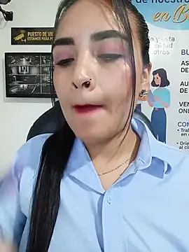 Chat XXX ao vivo de MAYE__13