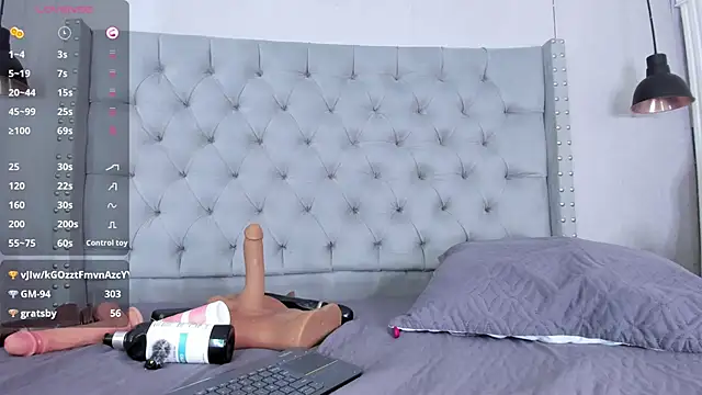Monika-Ruiz 라이브 XXX 채팅