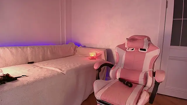 Czat XXX na żywo – Aiko_mainee