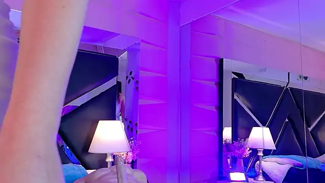 Veronica_Nasty_ লাইভ XXX চ্যাট