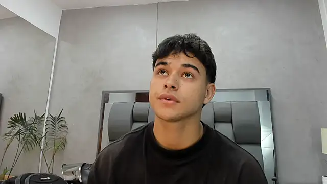 Show de Charlie___Musk na webcam