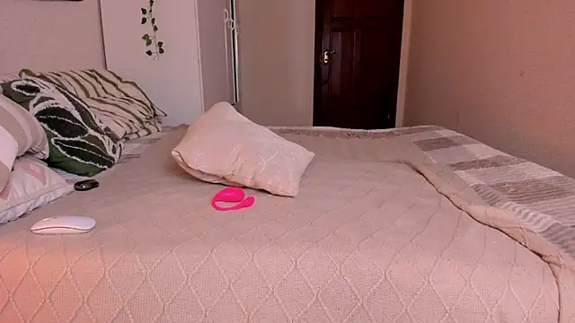 Rainey_ 라이브 XXX 채팅