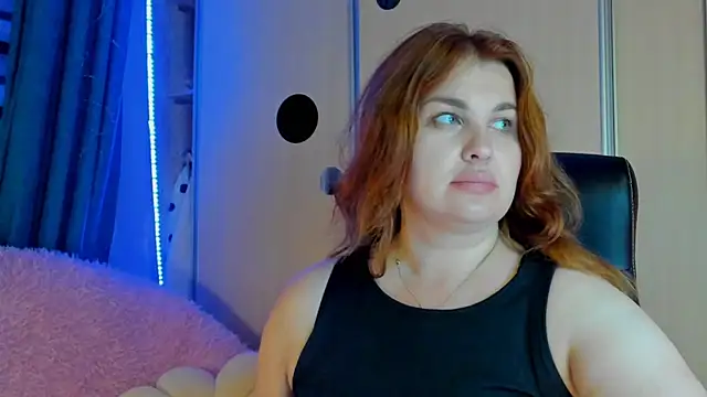 Czat XXX na żywo – CoraSwon