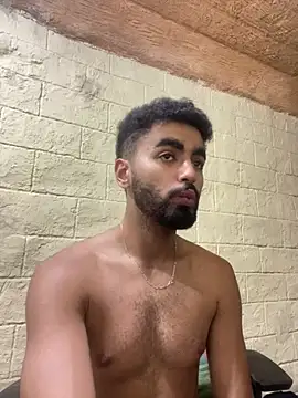 Arabic_male07 Adlı Modelin Web Kamerası Şovu