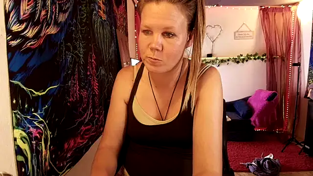CallMeMaria Live XXX Chat