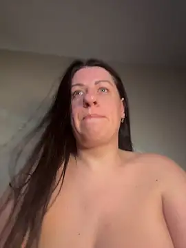 Evelinia Adlı Modelin Web Kamerası Şovu
