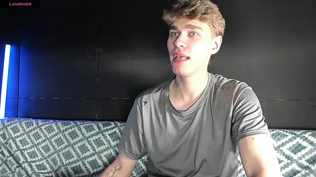 Chat XXX ao vivo de dabartmoss