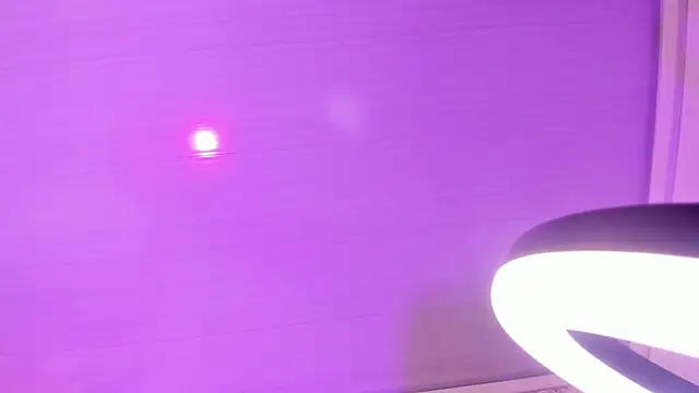 XXX chat uživo modela Ambarbrownn___