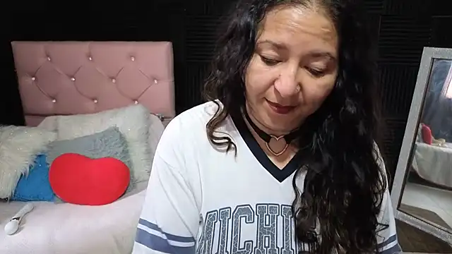 katifoxx's Webcam Show