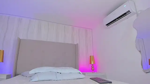 دردشة chloe_d الجنسية المباشرة