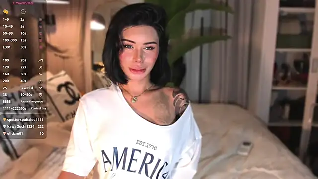 ParisianDoll Adlı Modelin Canlı XXX Sohbeti