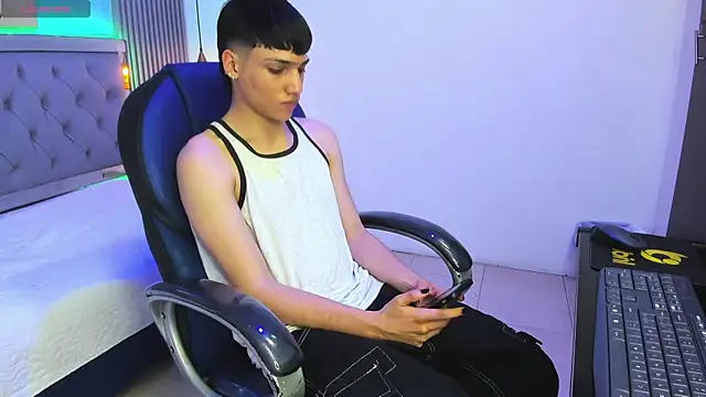 Czat XXX na żywo – SamBlack_