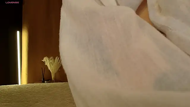 Chat XXX ao vivo de Aria_Mila
