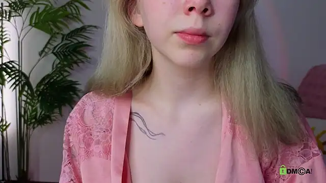 Rochelle_kitty 现场XXX聊天