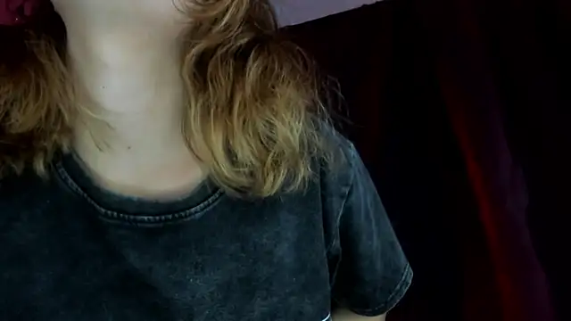 agnes_213's Live XXX Chat